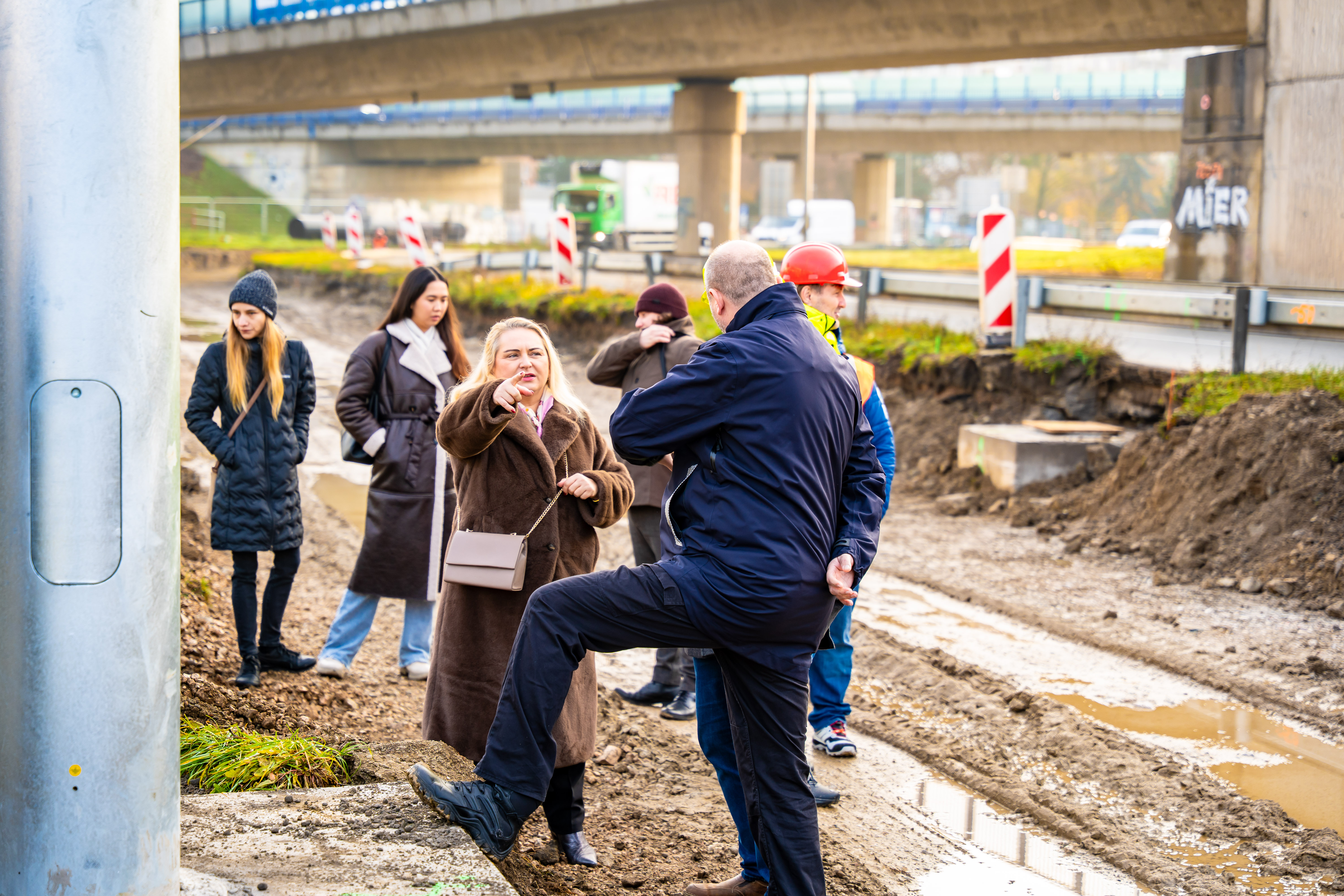Kontrolna cinnost - rekonstrukcia elektrickovej trate-10